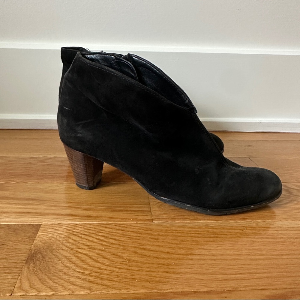 Luftpolster Black Suede Women’s Ankle Boot with Block Heel